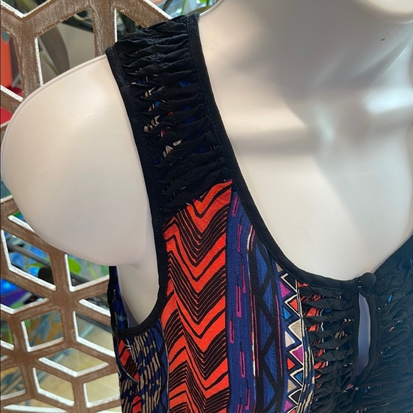 Anthropologie Meadow Rue Aztec Print Scoop neck top size Small - Picture 3 of 9